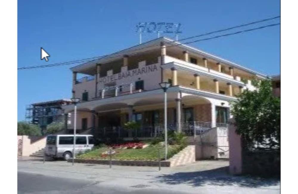 Hotel Baia Marina Orosei Exteriör bild